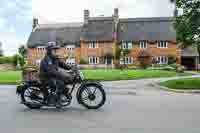 Vintage-motorcycle-club;eventdigitalimages;no-limits-trackdays;peter-wileman-photography;vintage-motocycles;vmcc-banbury-run-photographs